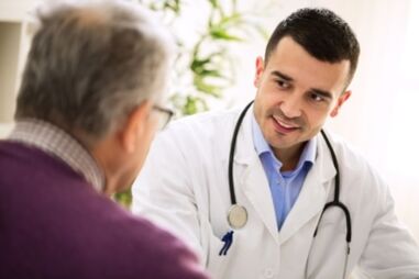 Doctors give advice on preventing thoracic osteochondrosis