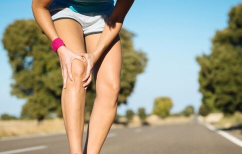 Knee pain caused by joints photo 1