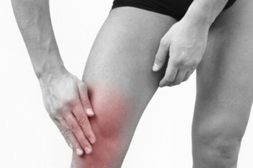 Knee pain caused by joints photo 3